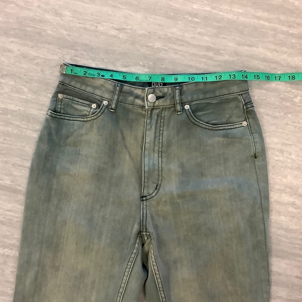 SALE! BDG High-Waisted Mom Jean Faded Denim - Picture 7 of 12